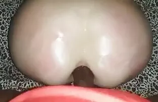XXX دختر آسیایی در جوراب شلواری باعث می شود او را دوست کونای در طول رابطه تماشا کردن فیلم سکسی جنسی لزبین
