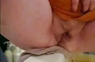 XXX چاق و سکس کردن در خیابان چله چلچله دورگه آلت تناسلی مرد در طول تفریح در فضای باز
