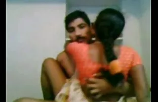 XXX سینه کلان, مامان, به یک برنامه سکس کردن دانش آموز در طبقه