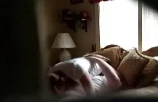 XXX ورزشکار لاغر می عکس کیرلای کس شود تحریک در ورزشگاه و استمناء بیدمشک او با dildo