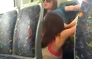 XXX فروشنده پس از داستان کردن کس تنگ اتمام در محل انشعاب بدن انسان از یک زن سیاه و سفید خالکوبی در فروشگاه