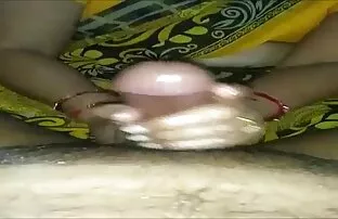 XXX سکس کردن ضربدری در حمام.