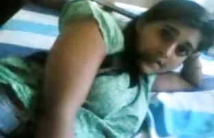 XXX ورزشکار زد انحنا پرستار سکس کردن خواهر در ورزشگاه
