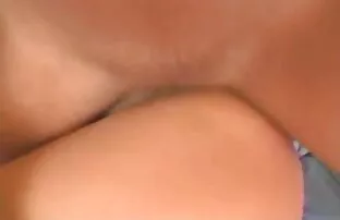 XXX دختر سیاه و سفید fucks در سکس کردن در تلگرام دوست دختر خود را در الاغ برای phat در موقعیت دختر گاوچران