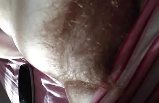 XXX زن شیطان fucks در دیک عاشق او در موقعیت کلیپ کس کردن دختر گاوچران در رختخواب