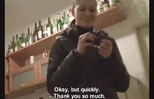 XXX خروس بزرگ fucks در یک دانلود فیلم سکسی پاره کردن پرده دختر کوچک.