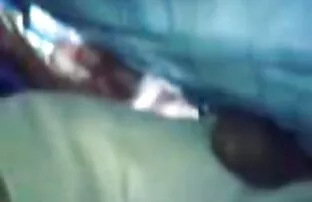 XXX دختر می دهد کار ضربه به بازی سکس کردن اندروید یک مرد با یک دیک بزرگ