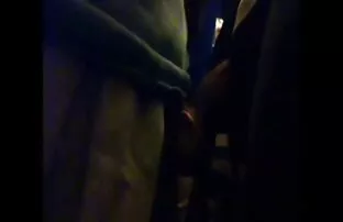 XXX من گذاشته دوست دختر من بر روی سکس کردن خارجی ها نیمکت و لیسید بیدمشک او
