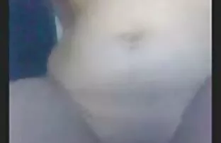 XXX زن فیلم سکسی کردن کون بزرگ سیاه و سفید شستشو در حمام و در وان حمام از یک مرد سفید و بمکد دیک خود را