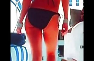 XXX این مرد فیلم سکسی کردن کوس یک معشوقه جدید در بیدمشک در یک ماشین رانندگی